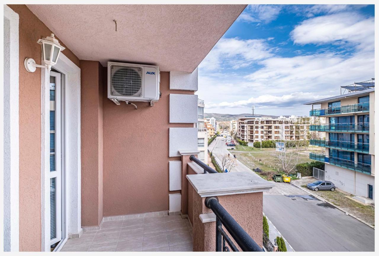 Apartamento Casa Rossa 2 Sunny Beach Exterior foto
